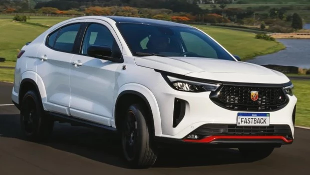 El sofisticado Fiat Fastback llegó a la Argentina