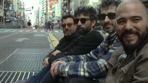 “Somos una banda amiga, el producto de una historia que nació en pandemia y que poco a poco fue creciendo"