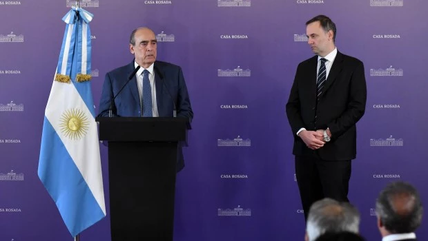 "Tenemos que reorganizar la estructura del Gobierno"