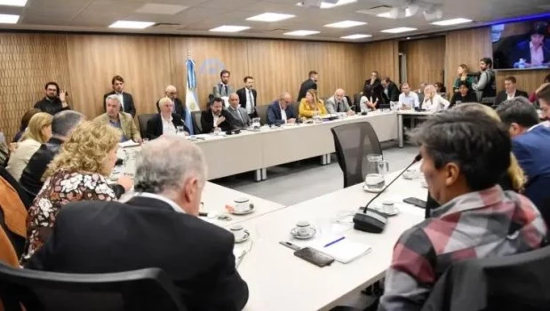 Diputados retomó el debate por la reducción de la jornada laboral