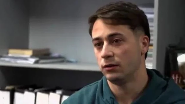 Como fuerte cambio de estrategia, Thomsen se victimizó desde la cárcel y la madre le Báez Sosa le respondió