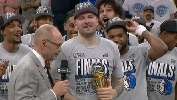 Dallas fue una aplanadora y liquidó la serie ante Minnesota