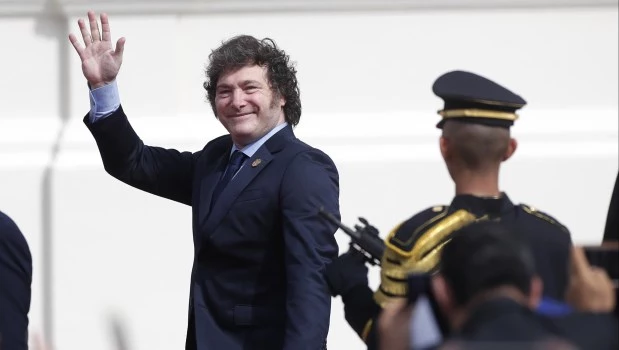 Milei quiso ser Julio César pero terminó siendo Fabio Cunctator