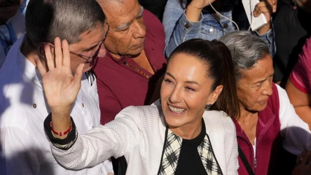 Sin resultados certeros, el oficialismo mexicano proclamó a Claudia Sheinbaum como ganadora de la elección presidencial