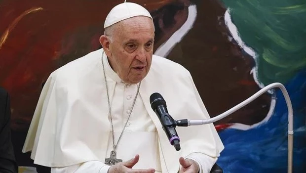 Típica intriga criolla tumbó a Monseñor Mestre