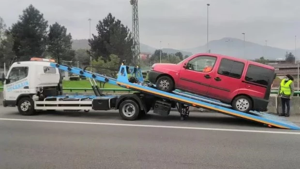 El Gobierno dio marcha atrás y las aseguradoras podrán seguir brindando el servicio de grúas