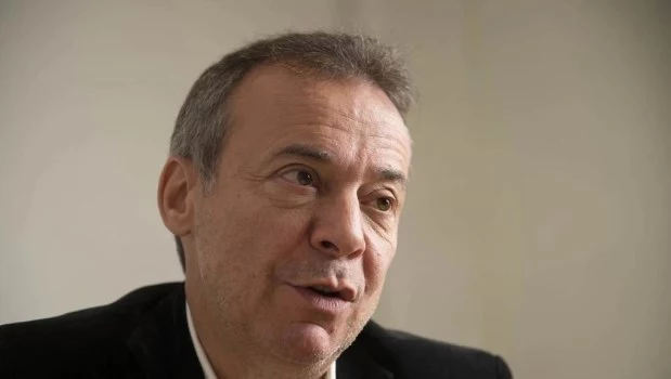 Daniel Artana señaló que aún "no hay señales de recuperación" de la economía