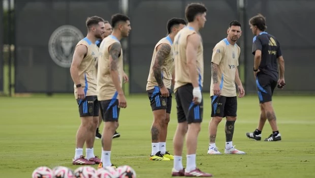 La Selección entrenó en Miami y viaja a Chicago para enfrentar a Ecuador