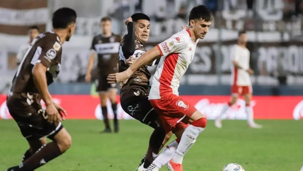 Huracán le ganó a Platense en los penales y está en octavos de la Copa Argentina