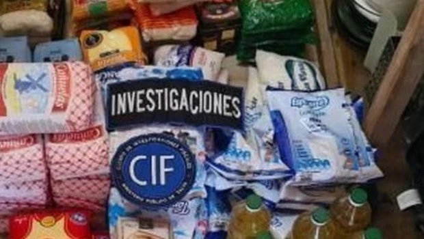 Hallan mercadería para asistencia social en el domicilio de un ex funcionario de la municipalidad de Salta