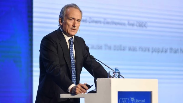 Emilio Ocampo.