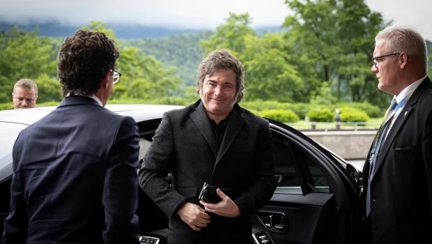 Milei volvió a cuestionar a Pedro Sánchez antes de viajar a España