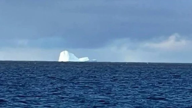 La Prefectura Naval Argentina (PNA) montó un operativo de seguridad y aconseja navegar con precaución por la zona.