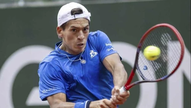 Con la derrota de Báez en Eastbourne, los argentinos llegan a Wimbledon sin triunfos sobre césped