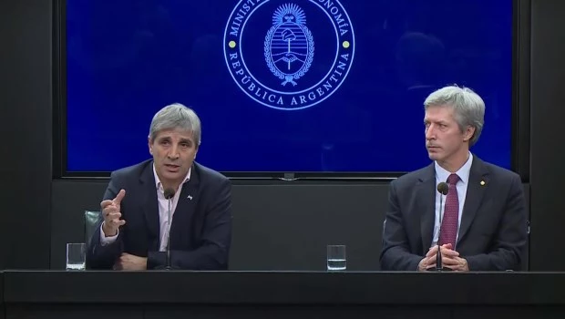 Caputo anunció la segunda etapa del plan económico y dejó en claro que no hay fecha para la salida del cepo