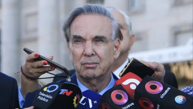 Pichetto dijo que espera que el Gobierno "se ponga a gestionar" tras la sanción de la Ley Bases