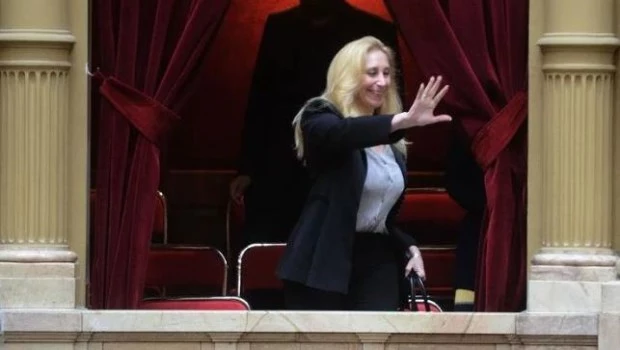 ¿La “libertad avanza” sobre el polo no peronista?