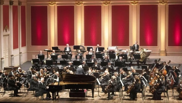 GENTILEZA A. COLOMBAROLI: Hubo espacio para la música popular brasileña en el cierre de un concierto para recordar.