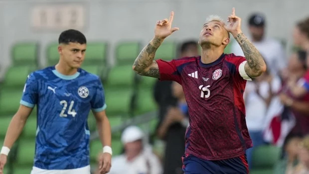 La victoria 2 a 1 ante Paraguay no le alcanzó a Costa Rica y se despidió de la Copa