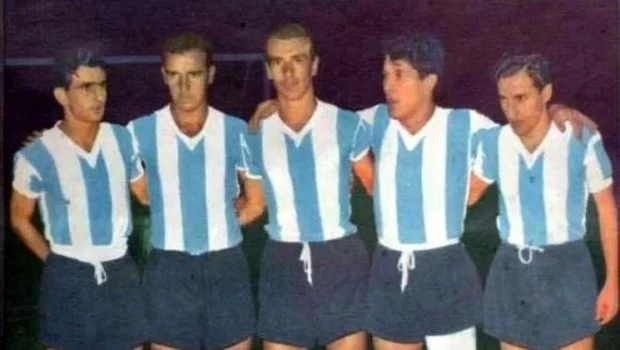 Corbatta, Maschio, Angelillo, Sívori y Cruz, Los Carasucias de Lima.