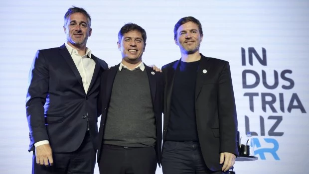 Kicillof: "No puede haber pacto de mayo si no incluye la defensa de la industria y el trabajo"