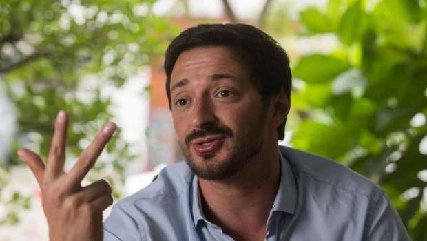 Yeza acusó a Bullrich y a Larreta de llevarse puesto el PRO en su interna