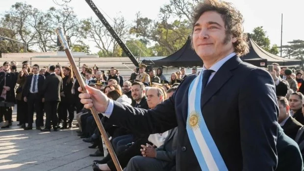 El Gobierno prepara una cadena nacional para el 9 de julio antes de la firma del Acta de Mayo