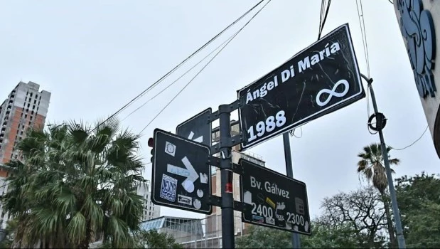 Una esquina de Santa Fe cambió de nombre en honor a la "Scaloneta"