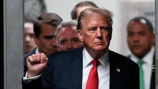 Jueza de EE.UU. desestimó la acusación contra Trump por retener documentos clasificados