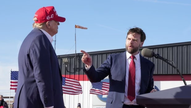 Trump elige al senador de Ohio J.D. Vance como su candidato a vicepresidente 