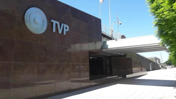 Disponen un plan de retiro voluntario para el personal de la Televisión Pública y Radio Nacional