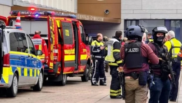 Un profesor fue atacado con un cuchillo por dos alumnos en el norte de Alemania