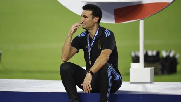Scaloni: El camino de la perseverancia y la inteligencia emocional hacia la gloria