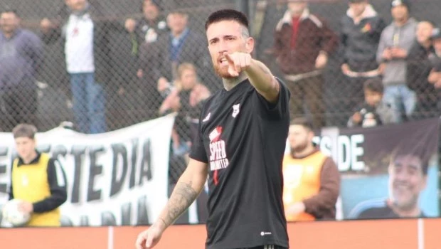 Deportivo Riestra consiguió un poco de aire con un triunfo ante Argentinos