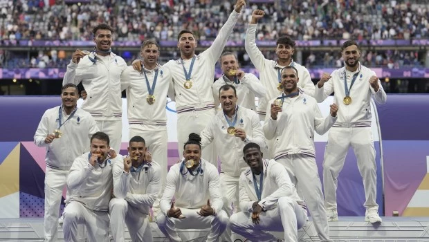 Dupont brilló en la final y Francia se cubre de oro tras destronar a Fiyi en el rugby 7