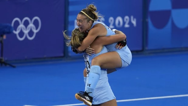 Las Leonas debutaron con una goleada ante Estados Unidos
