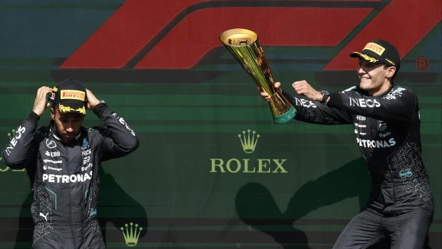 Russell resistió la presión de Hamilton y se llevó el GP de Bélgica