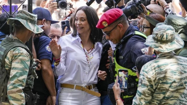 Machado pidió a los fiscales estar atentos al conteo de votos