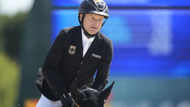 El alemán Jung logra su tercer título olímpico individual en el concurso completo de hipismo