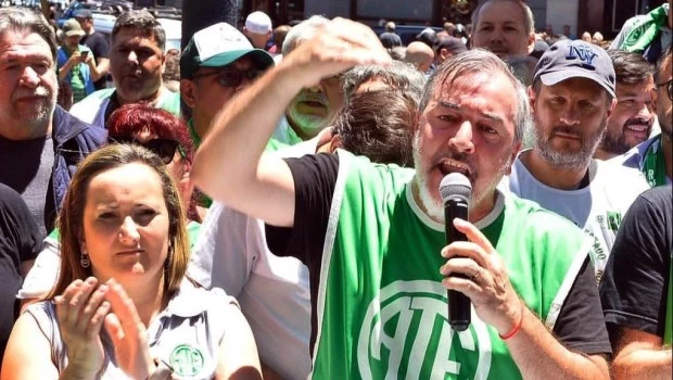 Aguiar: “Ya nos encaminamos a anunciar un paro nacional”