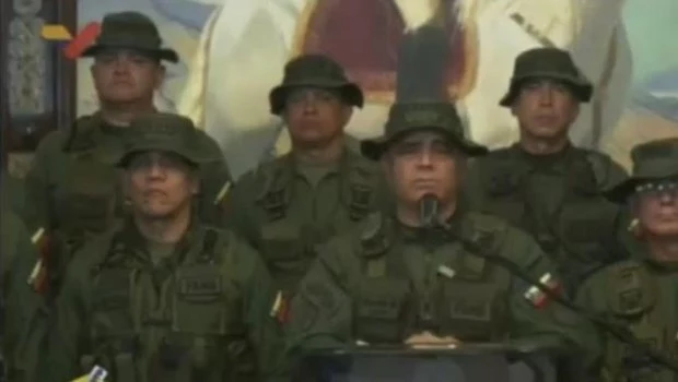 El ministro de Defensa de Venezuela denunció un intento de "golpe de estado"