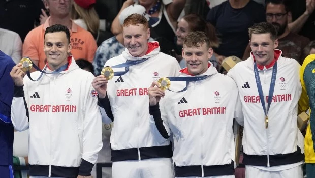 Gran Bretaña logra su segundo oro consecutivo en el relevo 4x200 libre masculino
