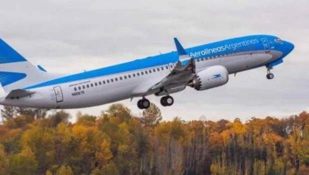 Se normalizaron los vuelos de Aerolíneas Argentinas tras una falla técnica que obligó a suspender 33 servicios