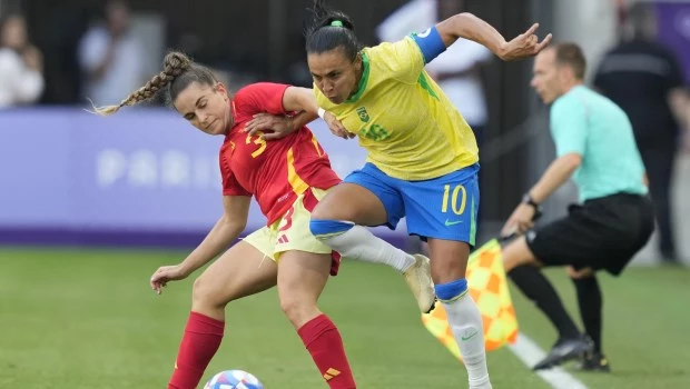 Fútbol femenino: España le ganó a Brasil y las dos clasificaron a cuartos