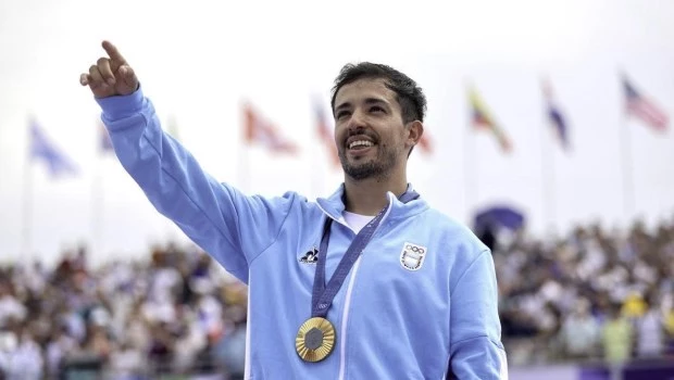 José "Maligno" Torres hizo historia en París y se bañó de oro en el BMX