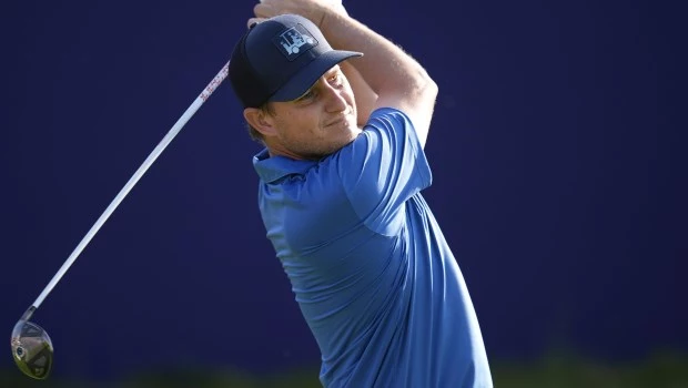 Emiliano Grillo tuvo un gran arranque y terminó tercero en la primera ronda de golf