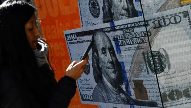 ¿Hay atraso cambiario?