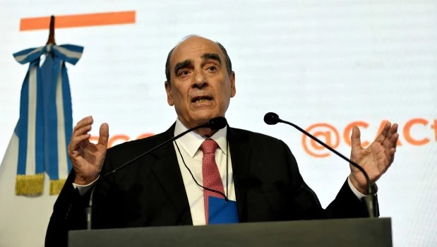 El Gobierno derogará el DNU que permitió la corrupción con los seguros