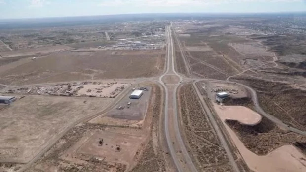 YPF construirá un ducto para abastecer de gas natural a más de 2.000 habitantes de Añelo