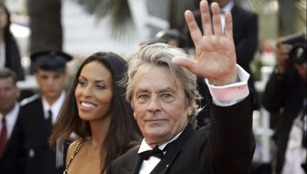 A los 88 años murió Alain Delon, un mito del cine francés